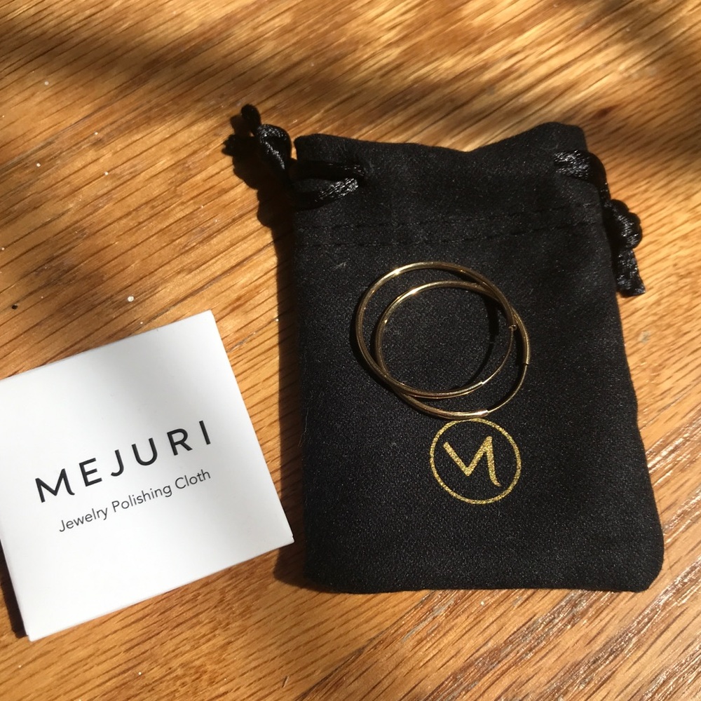 Mejuri Large Hoops (14k Yellow Gold)